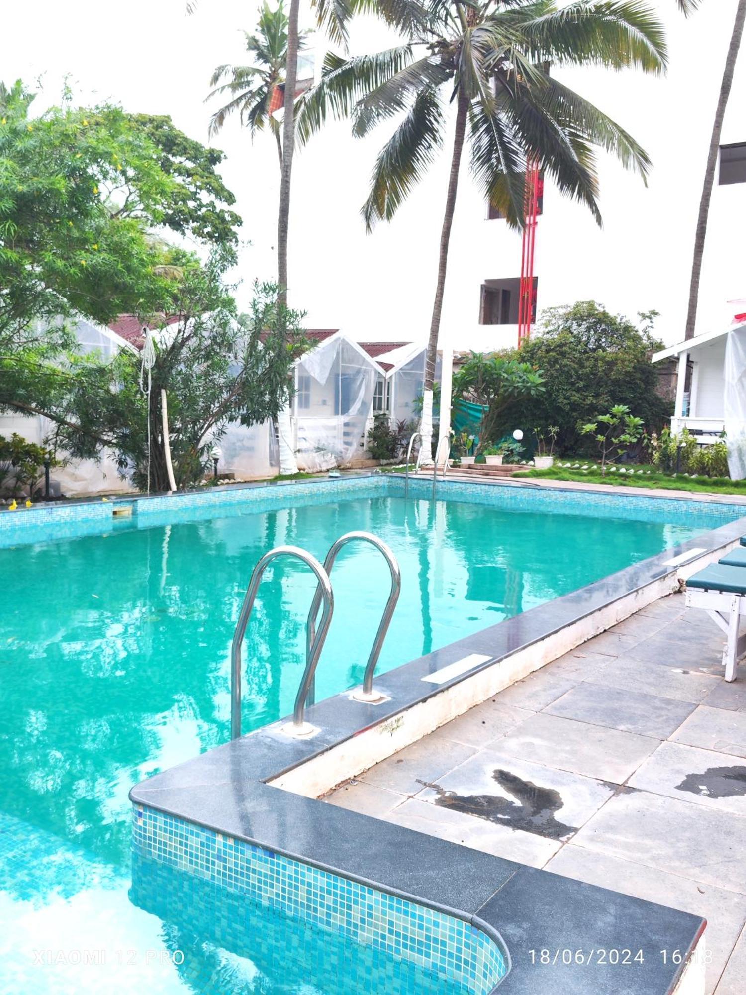 La Ritz Sea View Hotel กัวเก่า ภายนอก รูปภาพ